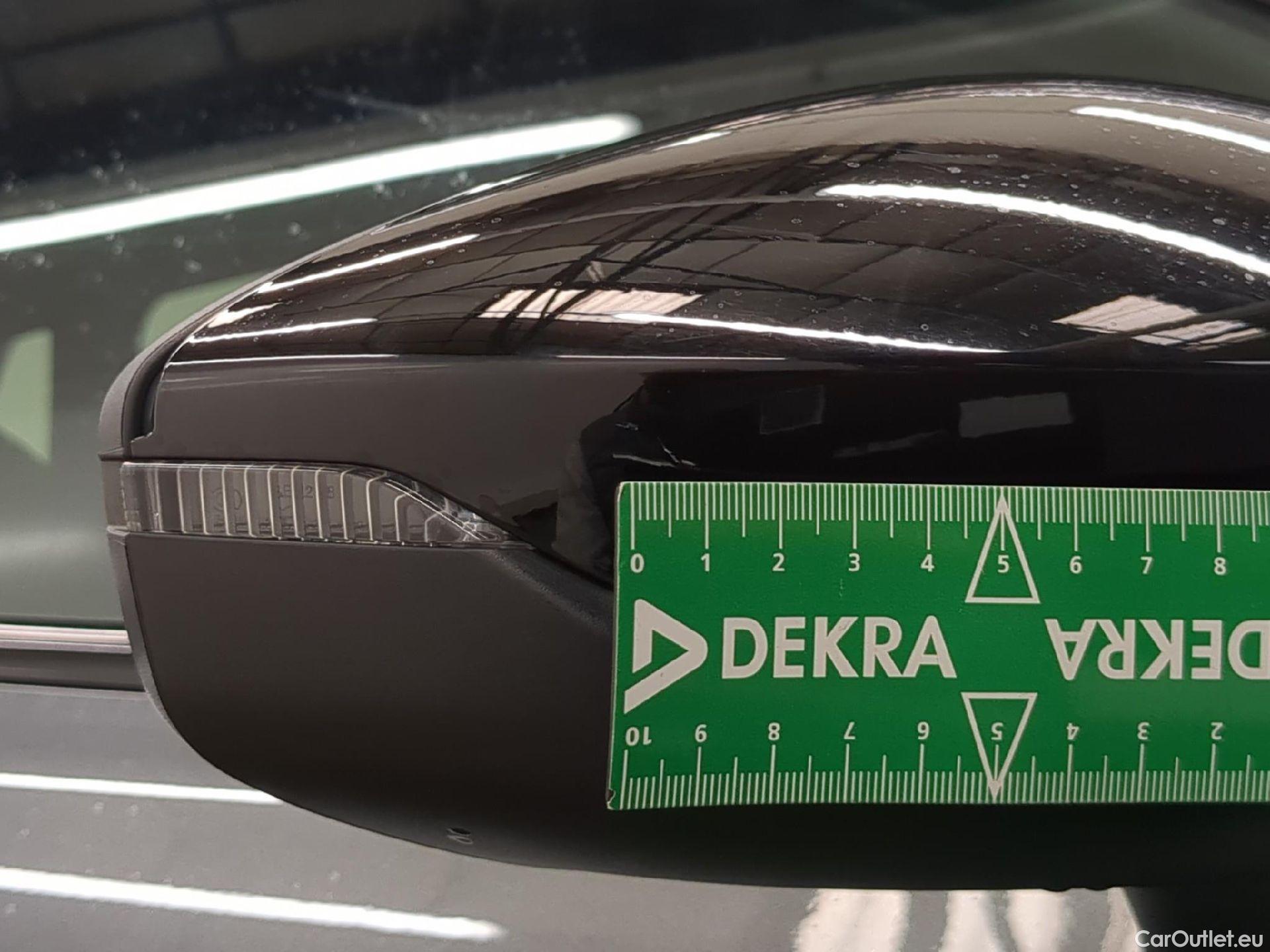  Audi  A3 AUDI  Sportback / 2020 / 5P / Berline 40 TFSI e 204 S Tronic S Line #10