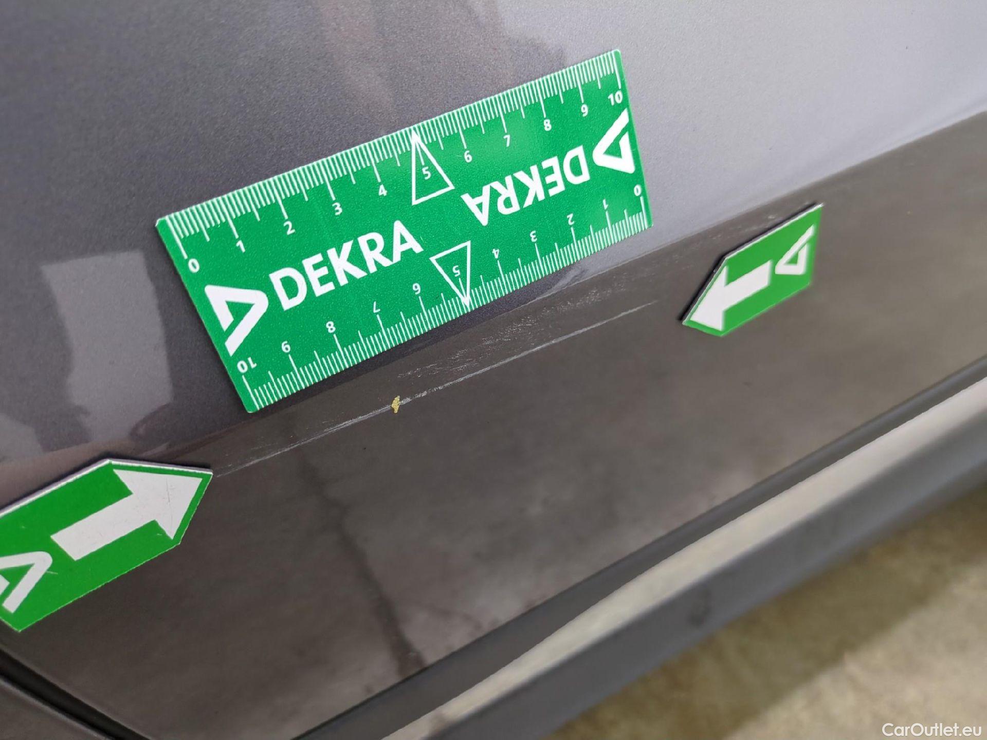  Mercedes  GLA MERCEDES-BENZ  / 2020 / 5P / SUV 2.0  200 D BUSINESS LINE DCT #19