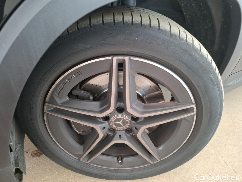  Mercedes  GLB MERCEDES-BENZ  / 2019 / 5P / SUV  220 d AMG Line 4Matic #8