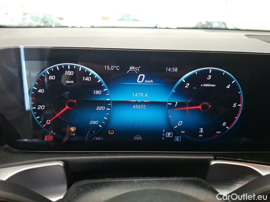  Mercedes  GLB MERCEDES-BENZ  / 2019 / 5P / SUV  220 d AMG Line 4Matic #43