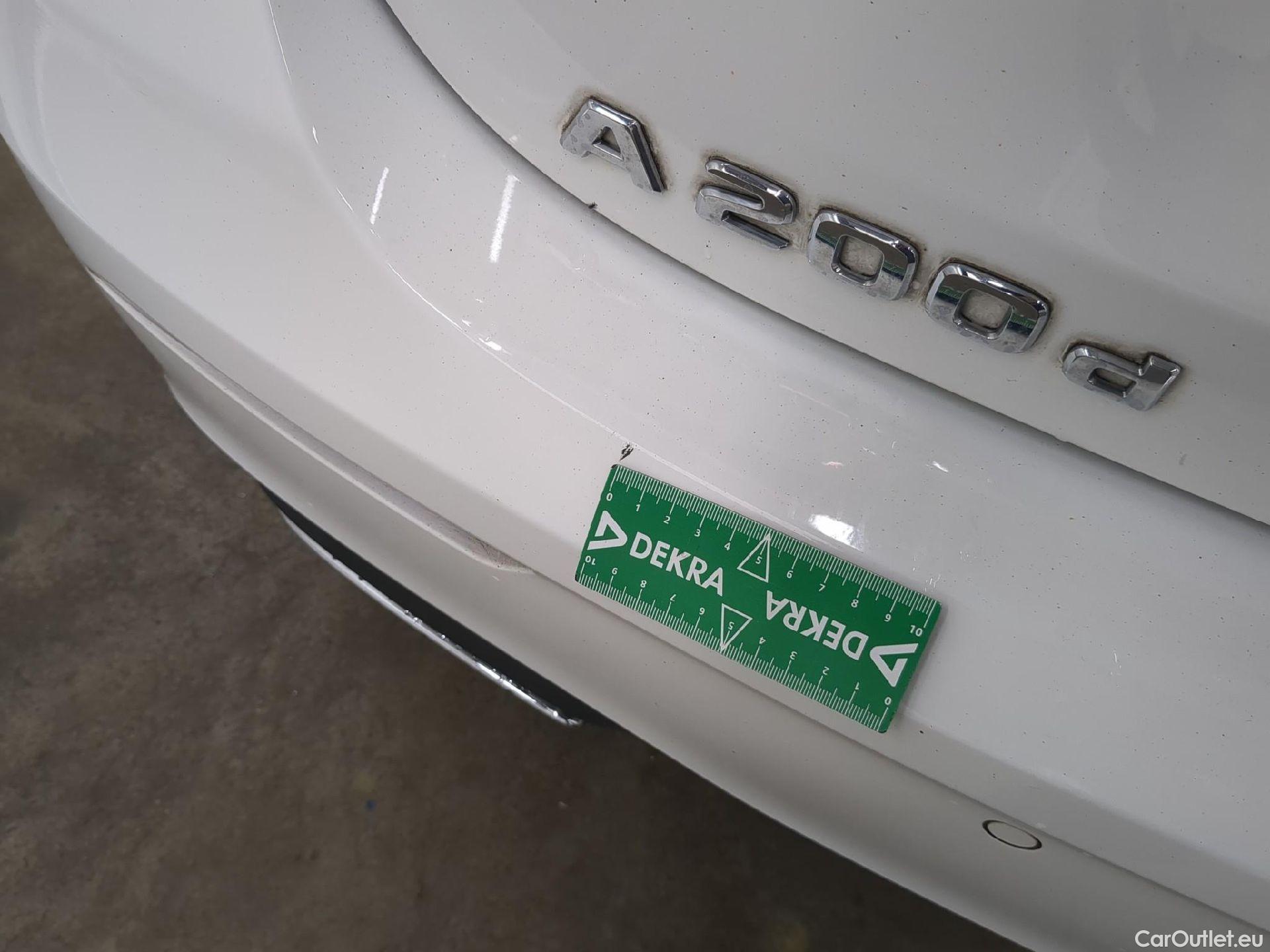  Mercedes  A-Klasse MERCEDES-BENZ Classe A Compact / 2018 / 5P / Berline A 200 d AMG Line 8G-DCT #20