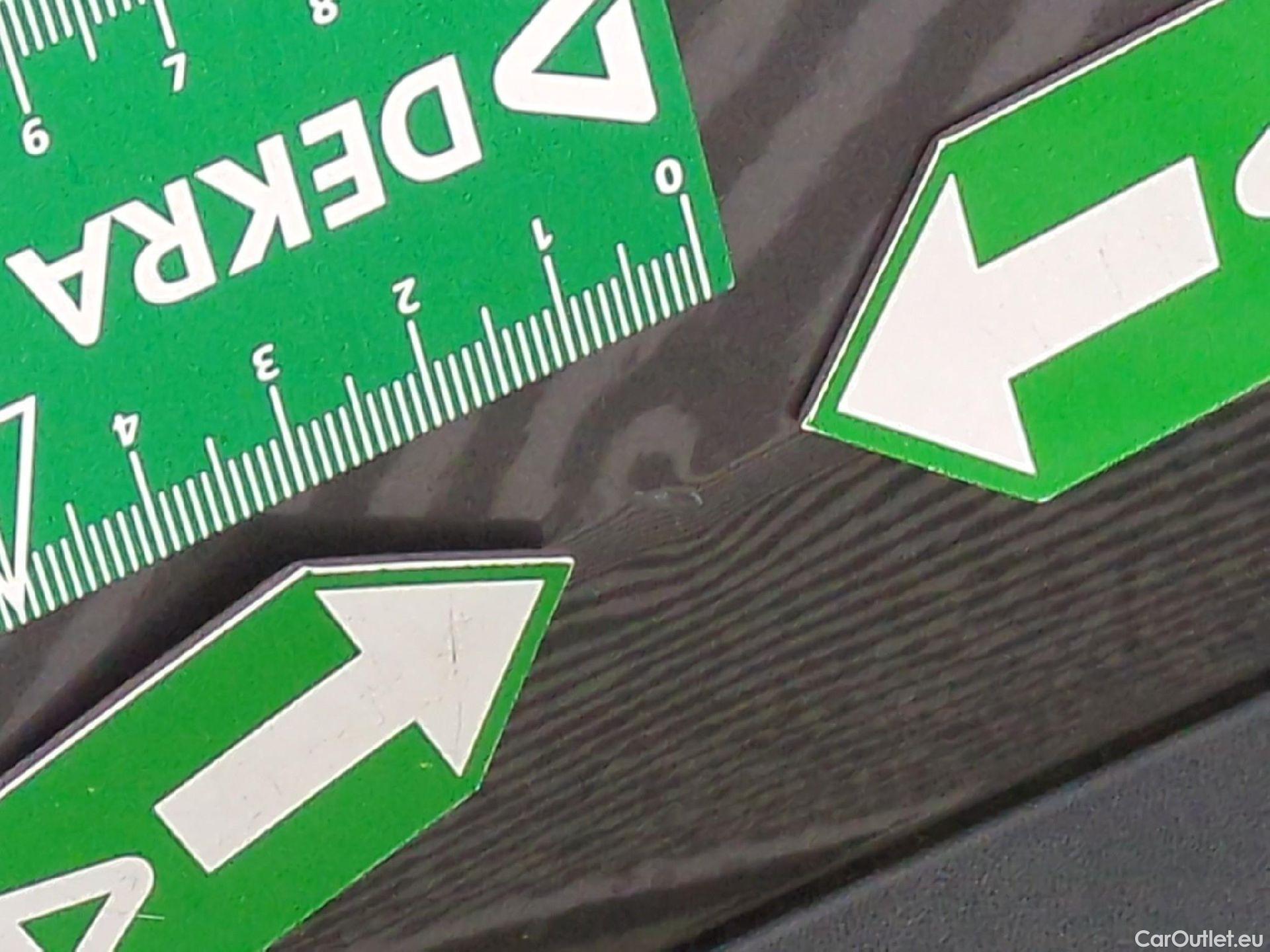  Mercedes  GLA MERCEDES-BENZ  / 2020 / 5P / SUV 2.0  200 D BUSINESS LINE DCT #25