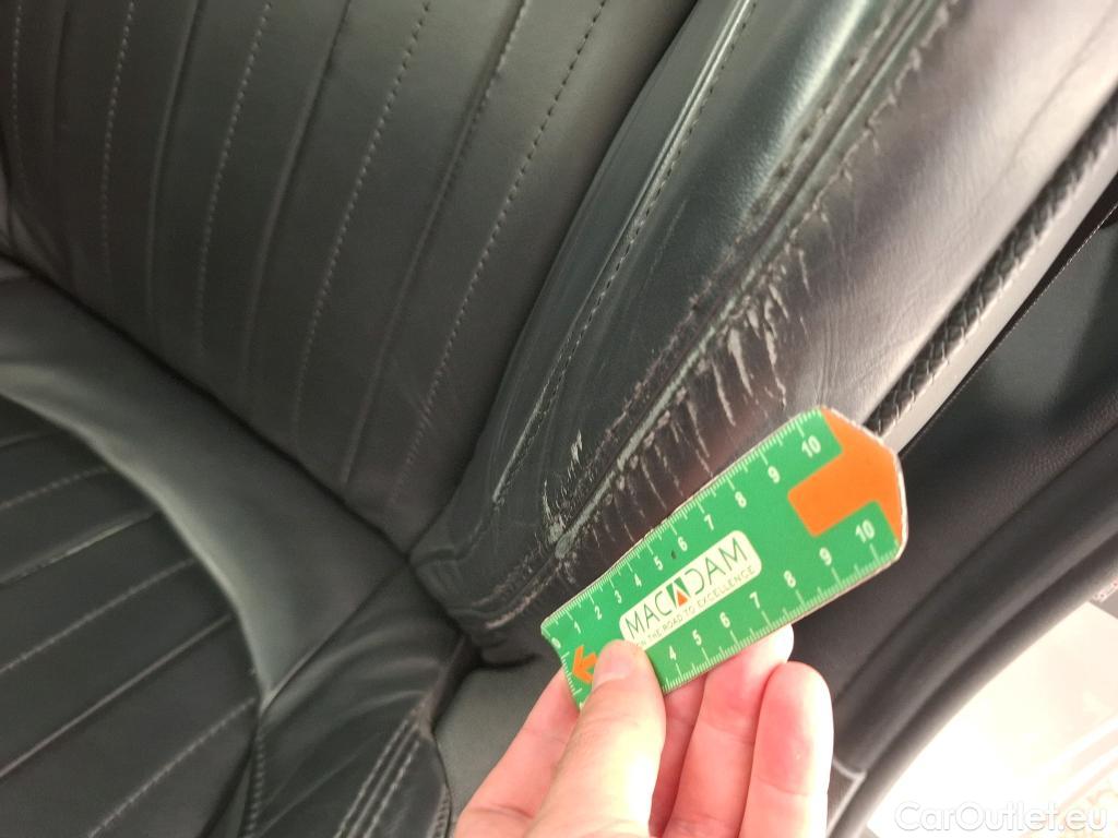  Mini  Mini   / 2014 / 3P / Berline Cooper SE Finition Yours 184 ch BVA #2