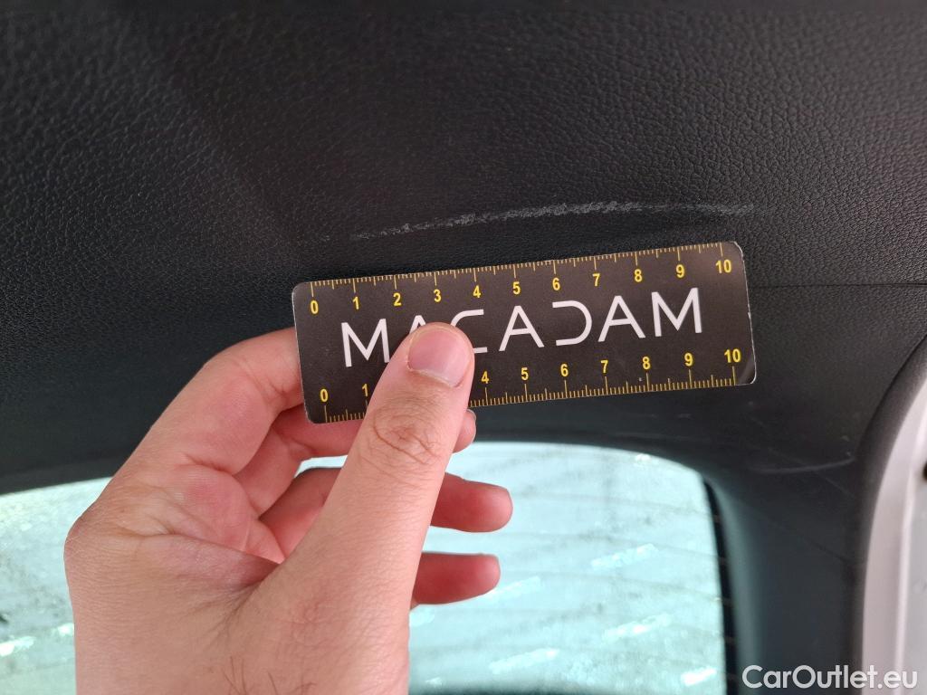  KIA  Sportage KIA  / 2021 / 5P / SUV 1.6 T-GDI 265 PHEV AUTO 4WD GT-L PREM BU #9