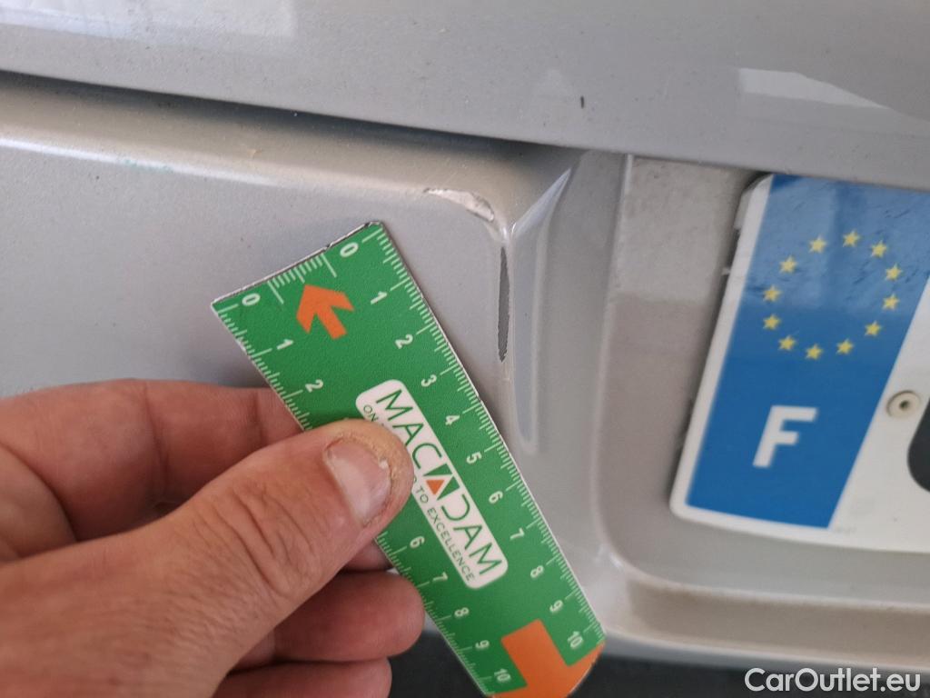  Citroen  C3 CITROEN  / 2020 / 5P / Berline PureTech 83 S&S BVM Feel #31