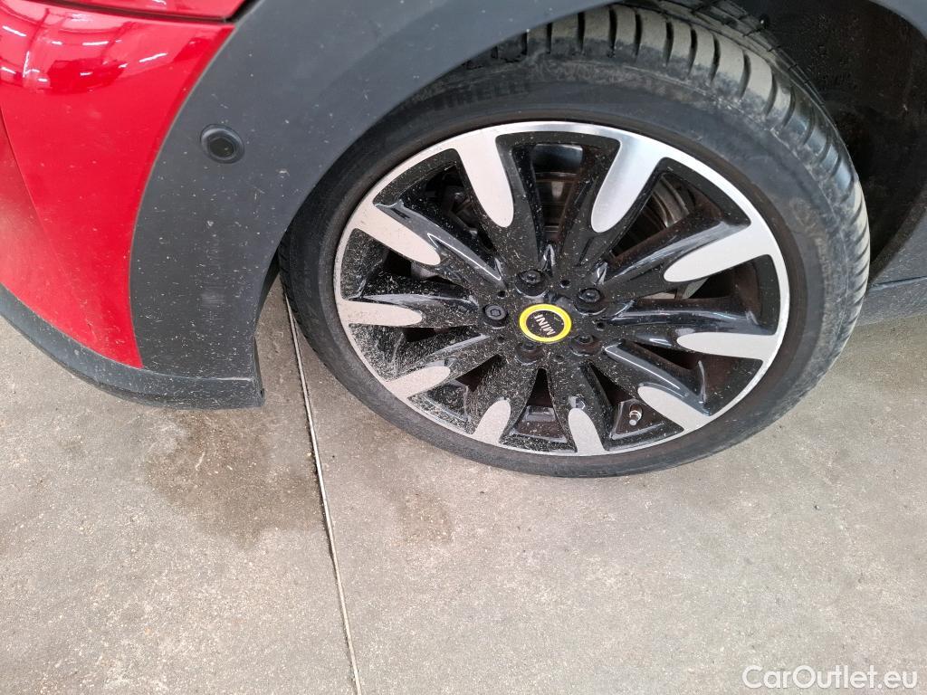  Mini  Mini   Electric / 2021 / 3P / Berline Cooper SE Finition  Yours 184 ch BVA #1