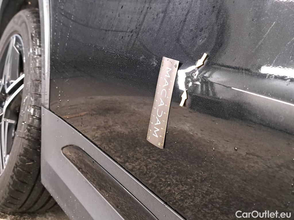  Mercedes  GLA  220D AMG LINE 4MATIC DCT #1