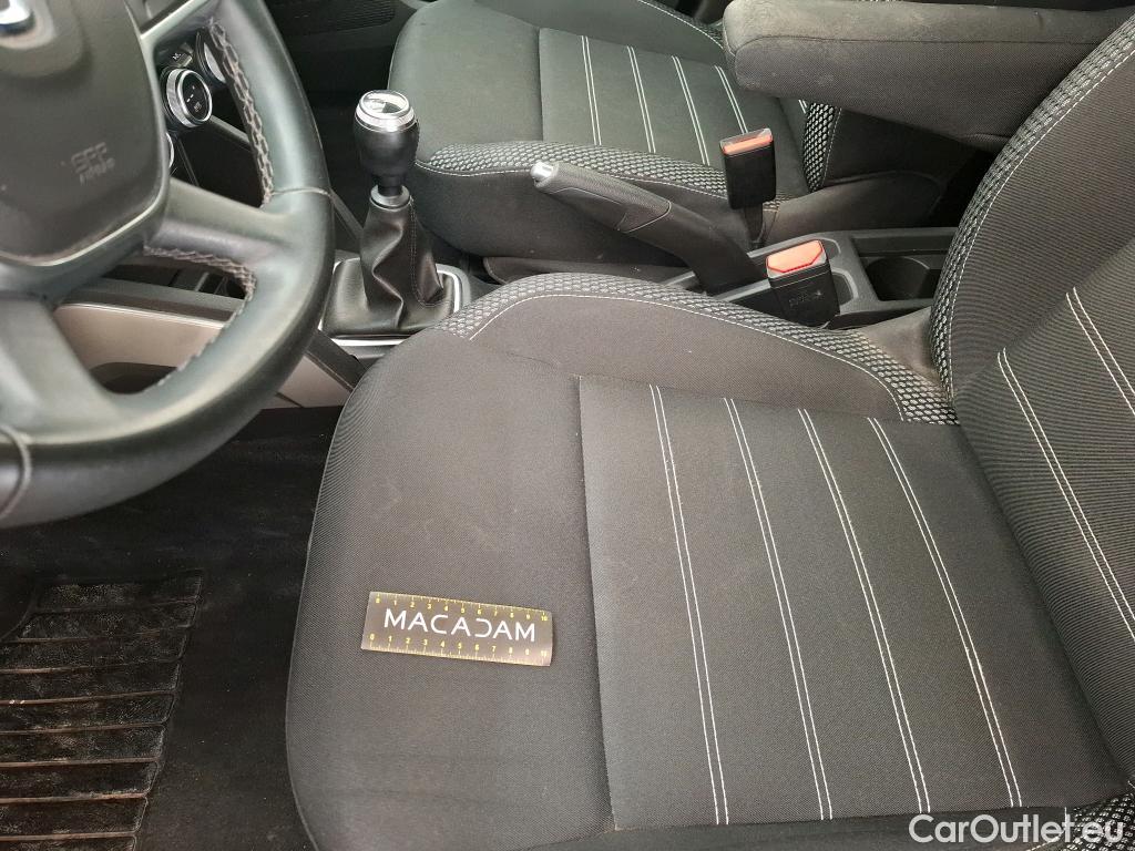  Dacia  Duster  II Prestige 1.3 TCe 150CV BVM6 E6 #17