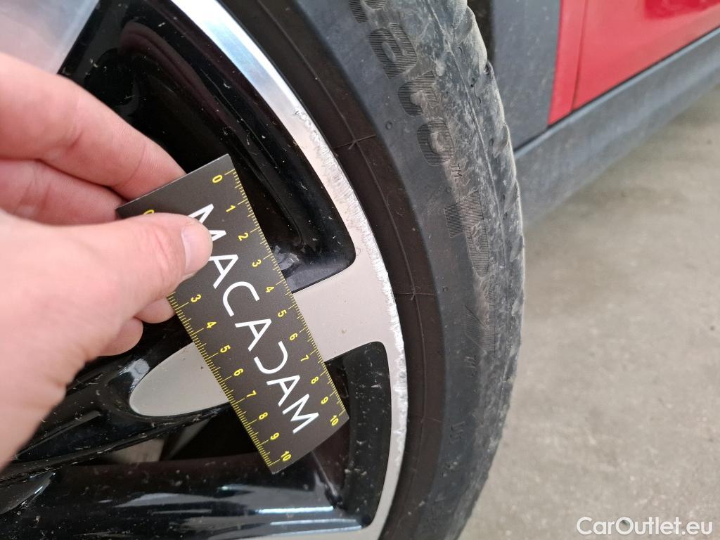  Mini  Mini   Electric / 2021 / 3P / Berline Cooper SE Finition  Yours 184 ch BVA #4