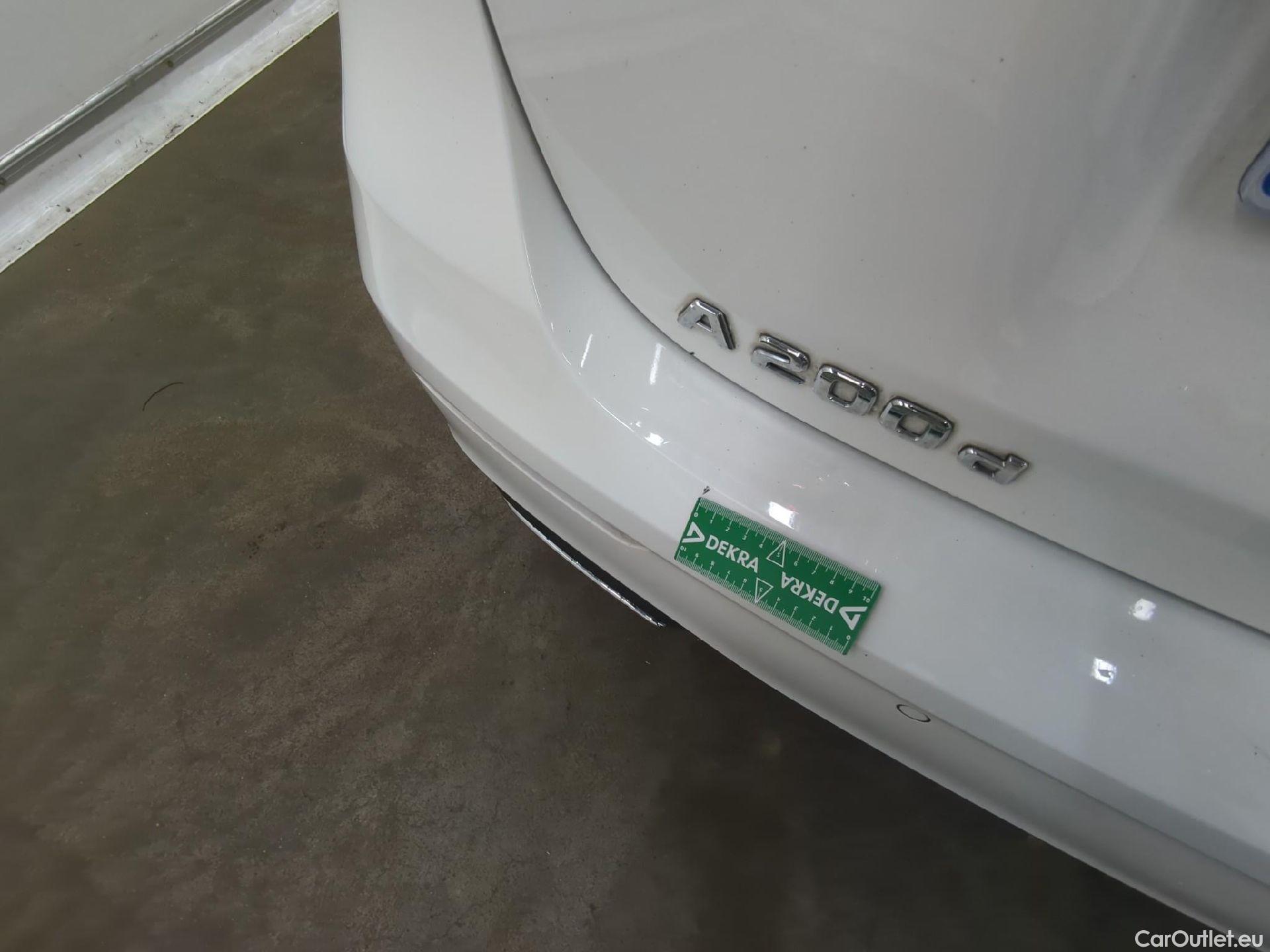  Mercedes  A-Klasse MERCEDES-BENZ Classe A Compact / 2018 / 5P / Berline A 200 d AMG Line 8G-DCT #21