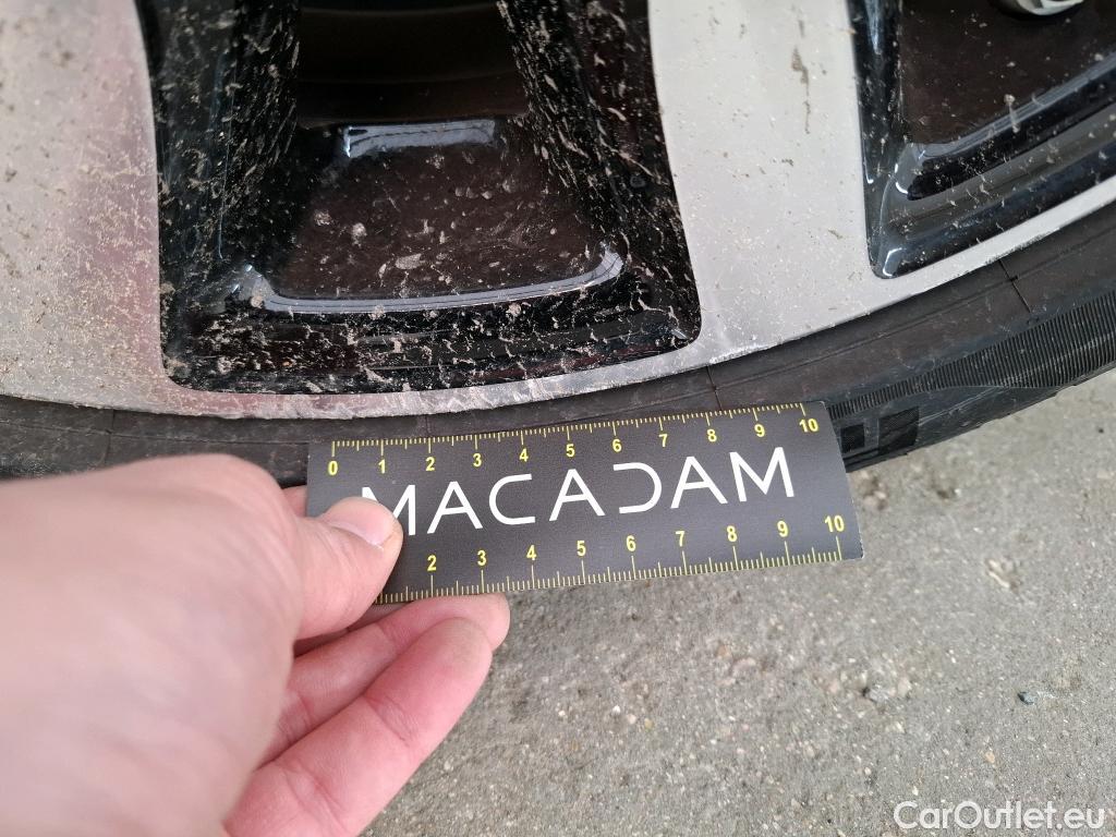  Mini  Mini   Electric / 2021 / 3P / Berline Cooper SE Finition  Yours 184 ch BVA #5