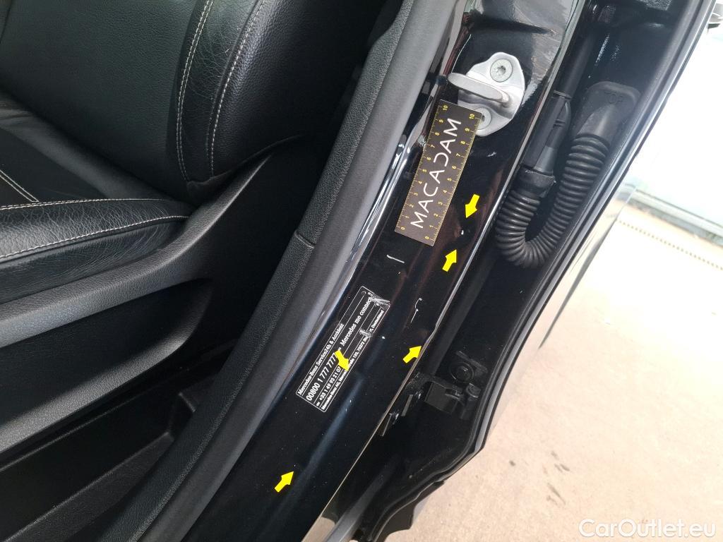  Mercedes  GLB MERCEDES-BENZ  / 2019 / 5P / SUV  220 d AMG Line 4Matic #27