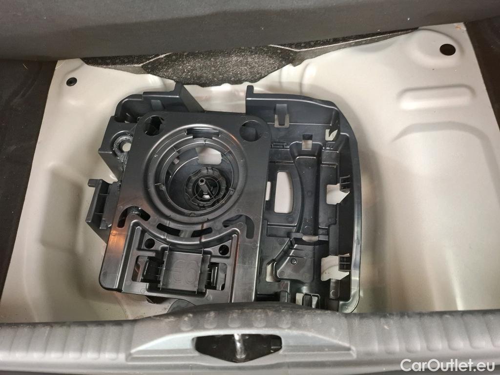  Citroen  C3  Feel 1.6 BlueHDi 75CV BVM5 E6 #9