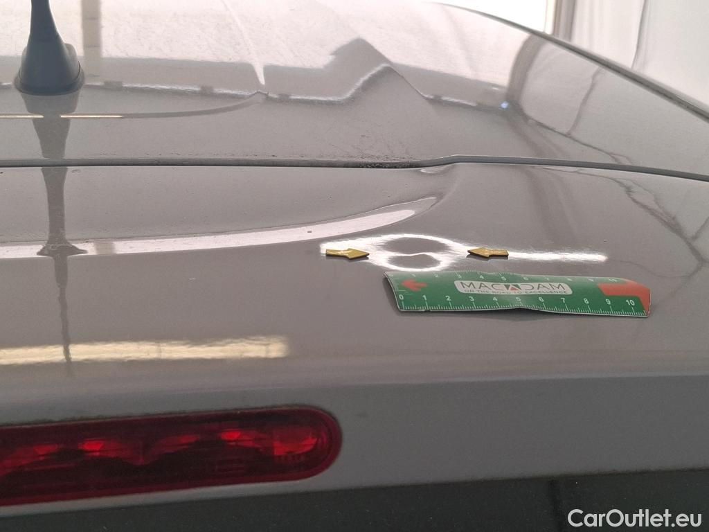  Citroen  C3 CITROEN  / 2020 / 5P / Berline PureTech 83 S&S BVM Feel #15