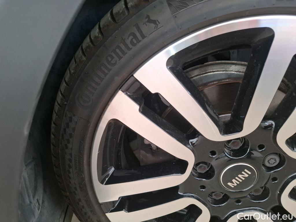  Mini  Cooper MINI Mini Cabrio / 2014 / 2P / Cabriolet  Edition Greenwich 136 ch BVA7 #23