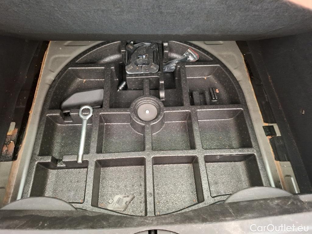  Fiat  500 FIAT X / 2018 / 5P / SUV 1.6 Multijet 120ch City Cross Business #25