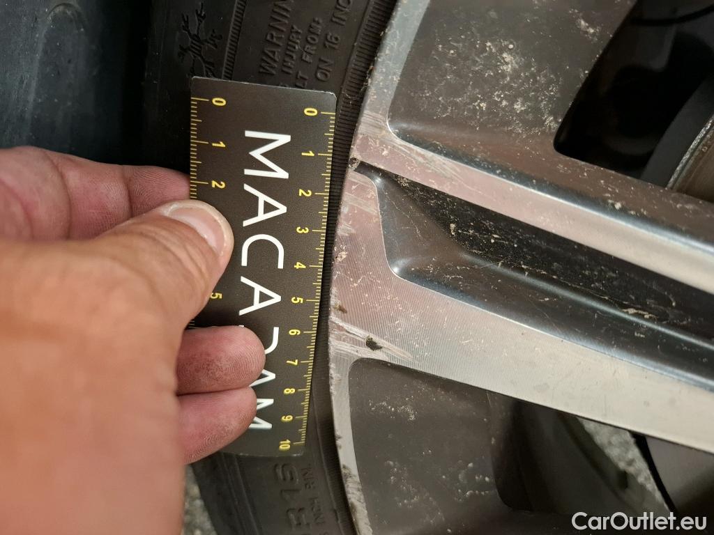  Peugeot  308  SW Allure Business 1.2 PureTech 130CV BVA8 E6d / VO RECONDITIONNE - PHOTOS AVANT RECONDITIONNEMENT #4