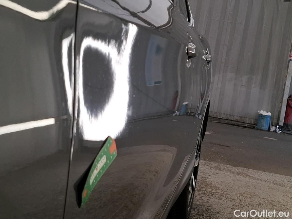  Nissan  Qashqai NISSAN  / 2017 / 5P / Crossover 1.3 DIG-T 140 Tekna #3