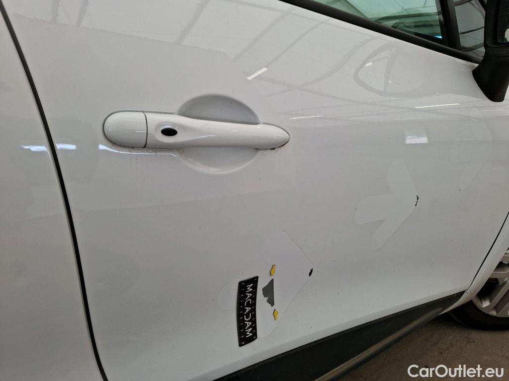  Renault  Clio  IV Business 0.9 TCe 90CV BVM5 E6 #19