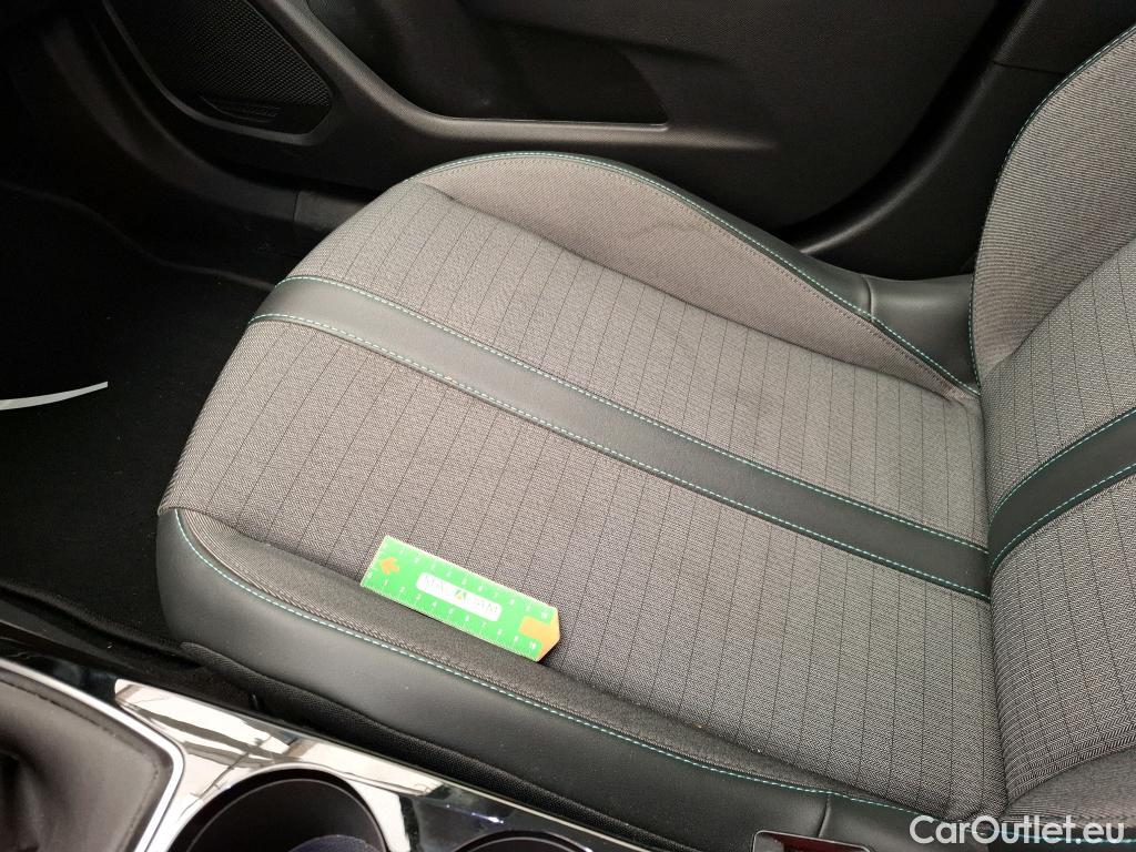  Peugeot  2008  Allure Pack 1.2 PureTech 100CV BVM6 E6d #4