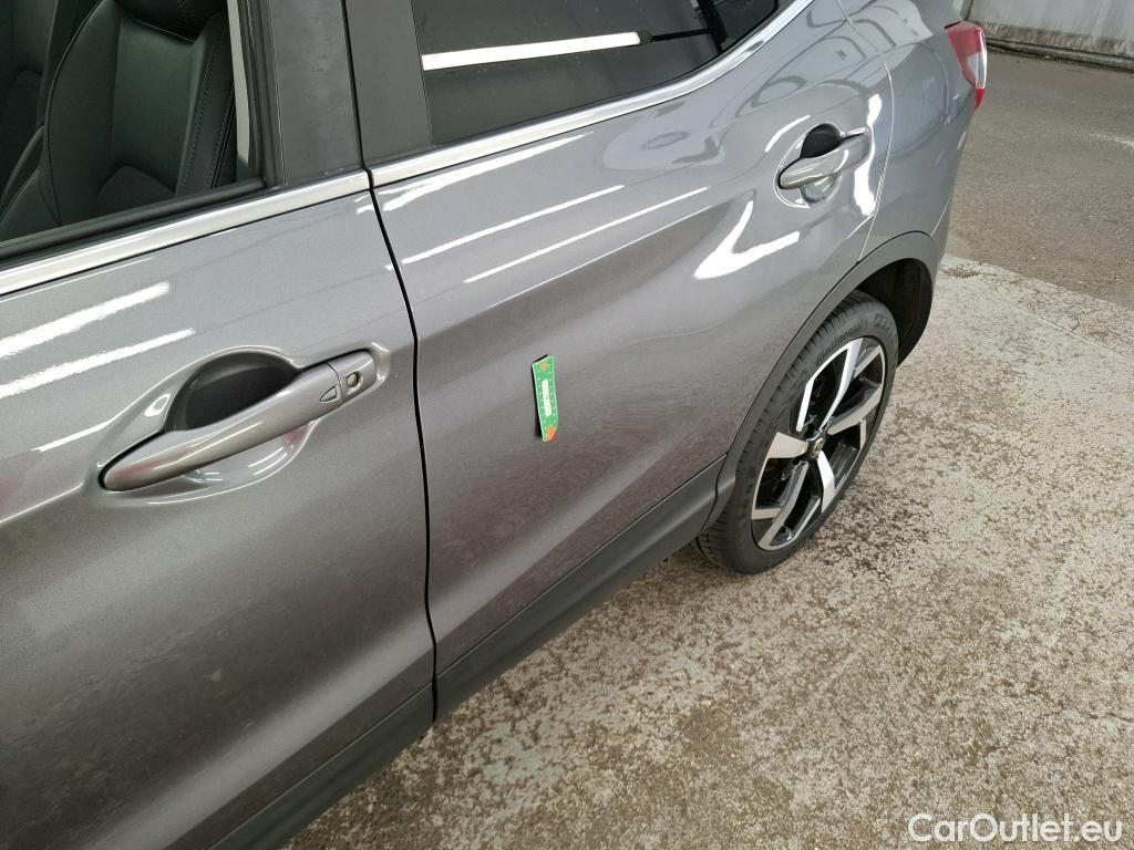  Nissan  Qashqai NISSAN  / 2017 / 5P / Crossover 1.3 DIG-T 140 Tekna #4