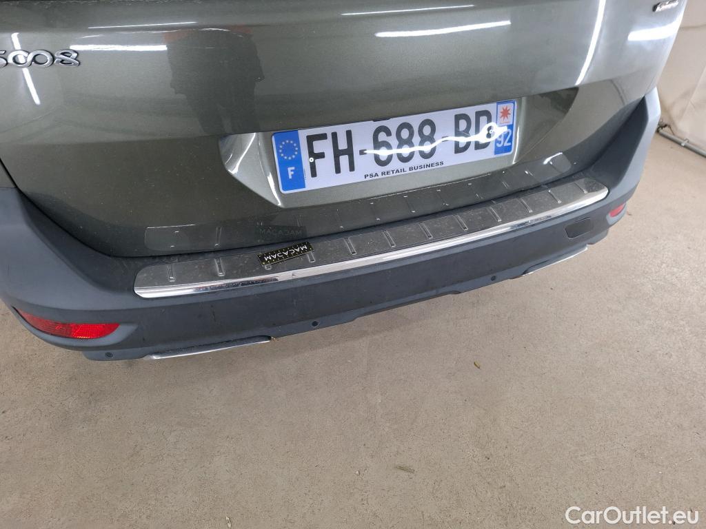  Peugeot  5008 PEUGEOT  / 2016 / 5P / SUV Puretech 180 S&S EAT8 GT Line #5