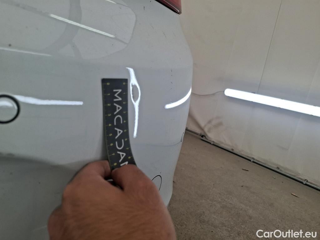  Opel  Insignia OPEL  5p Berline 1.6 CDTi 136 Auto Cosmo #40