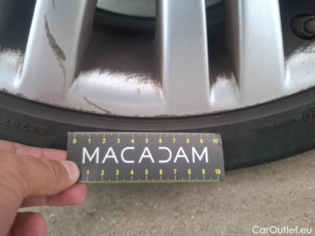  Opel  Insignia OPEL  5p Berline 1.6 CDTi 136 Auto Cosmo #72