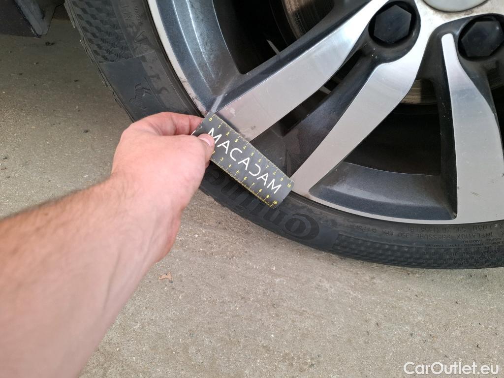  Peugeot  308  Allure 1.2 PureTech 130CV BVA8 E6d #13