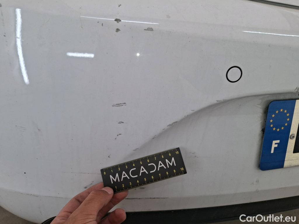  Opel  Insignia OPEL  5p Berline 1.6 CDTi 136 Auto Cosmo #37