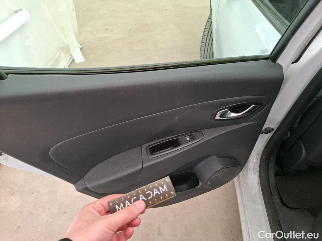  Renault  Clio  IV Business 0.9 TCe 90CV BVM5 E6 #10