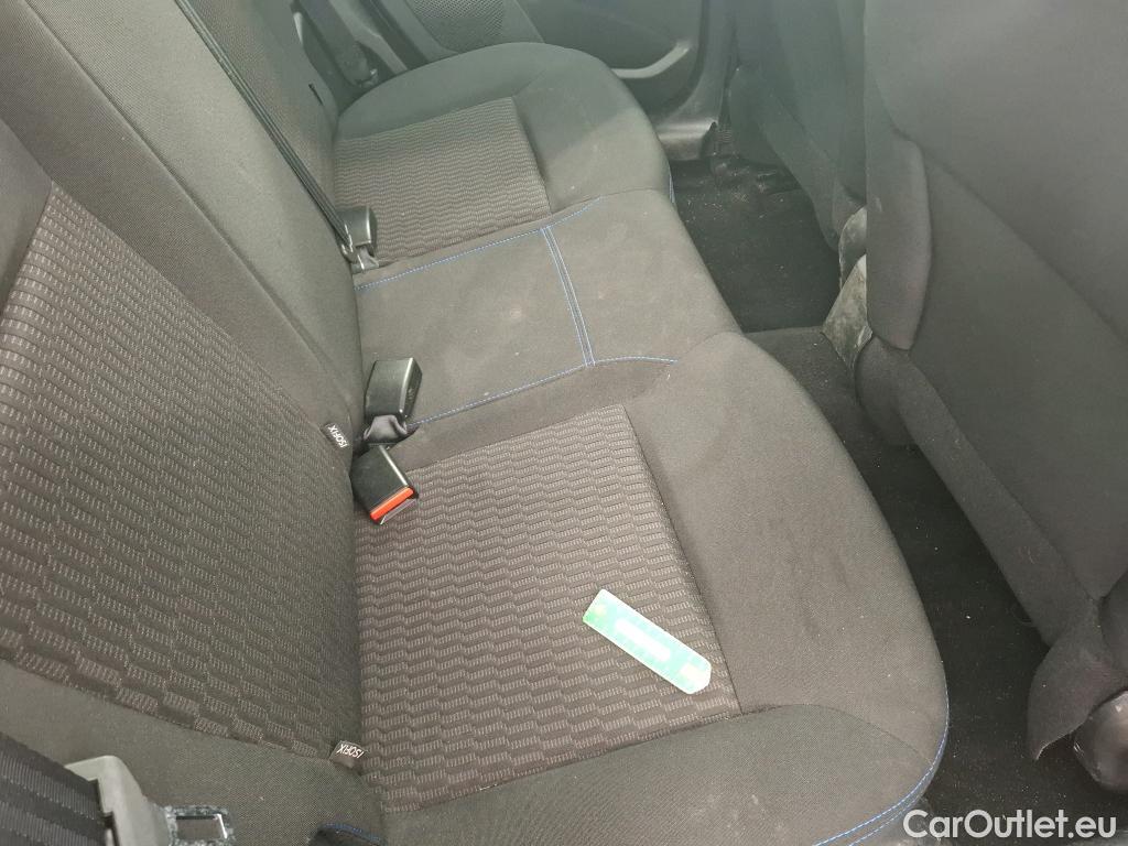  Peugeot  208  Signature 1.2 PureTech 80CV BVM5 E6dT #9