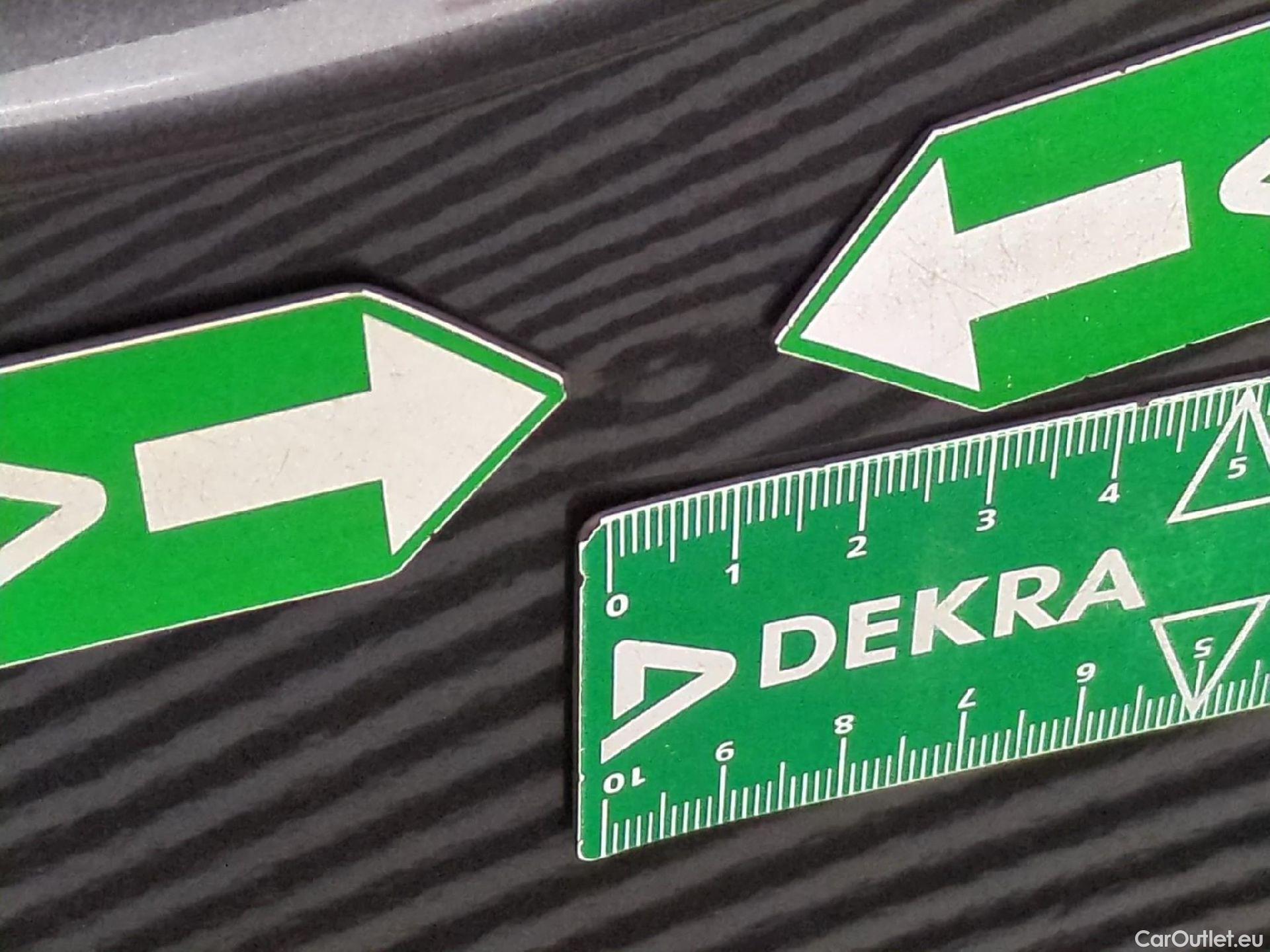  Opel   Grandland X Grandland X Business Edition 1.2 Turbo 130CV BVA8 E6d #8