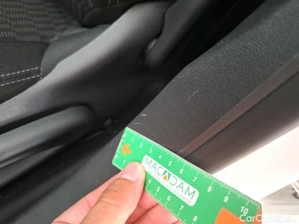  Peugeot  208  Active Business 1.2 80CV BVM5 E6dT #14