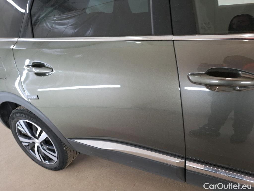  Peugeot  5008 PEUGEOT  / 2016 / 5P / SUV Puretech 180 S&S EAT8 GT Line #2
