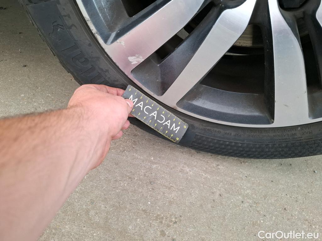  Peugeot  308  Allure 1.2 PureTech 130CV BVA8 E6d #12