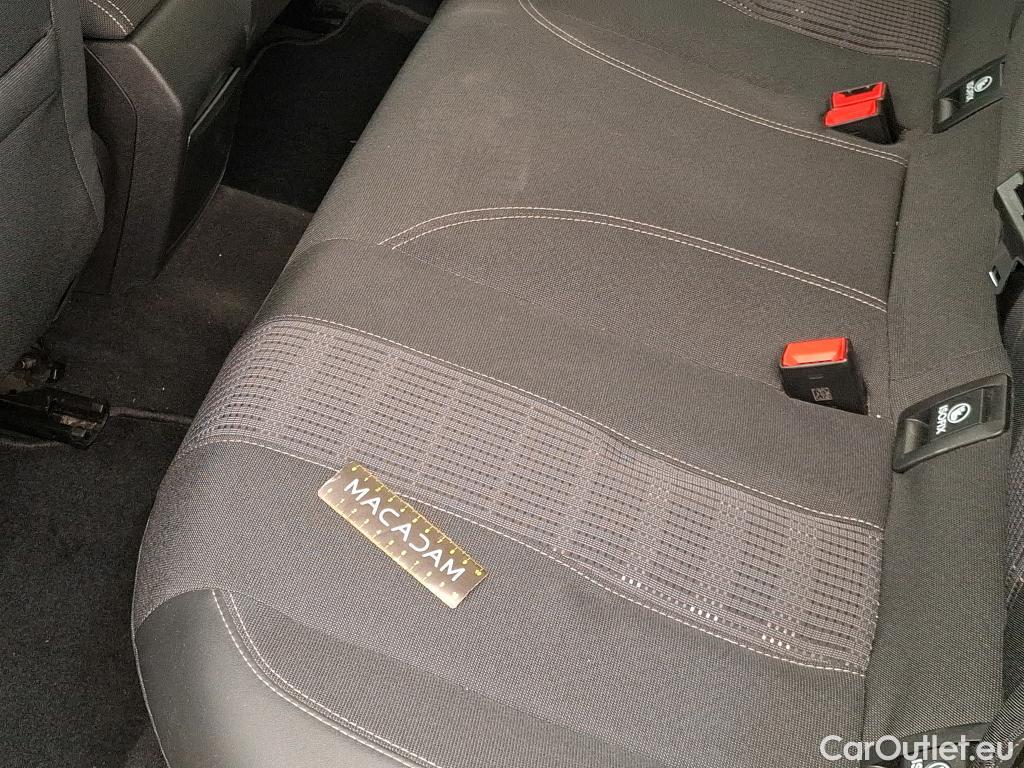  Peugeot  308  Allure 1.2 PureTech 130CV BVA8 E6d #38