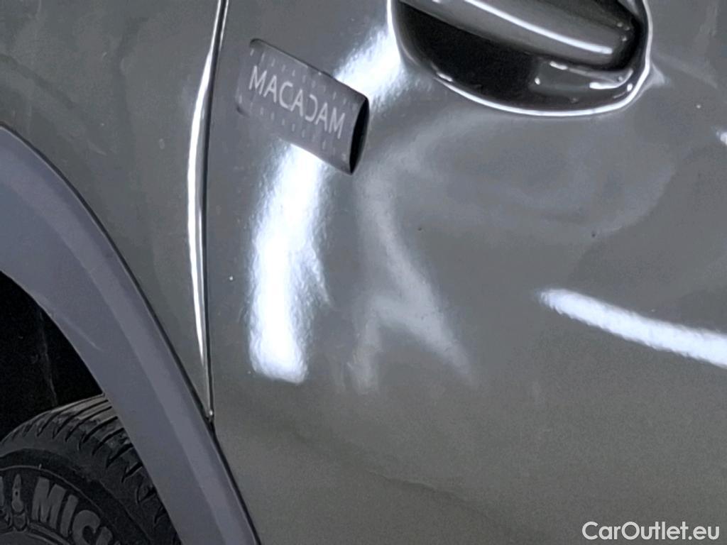  Peugeot  5008 PEUGEOT  / 2016 / 5P / SUV Puretech 180 S&S EAT8 GT Line #4