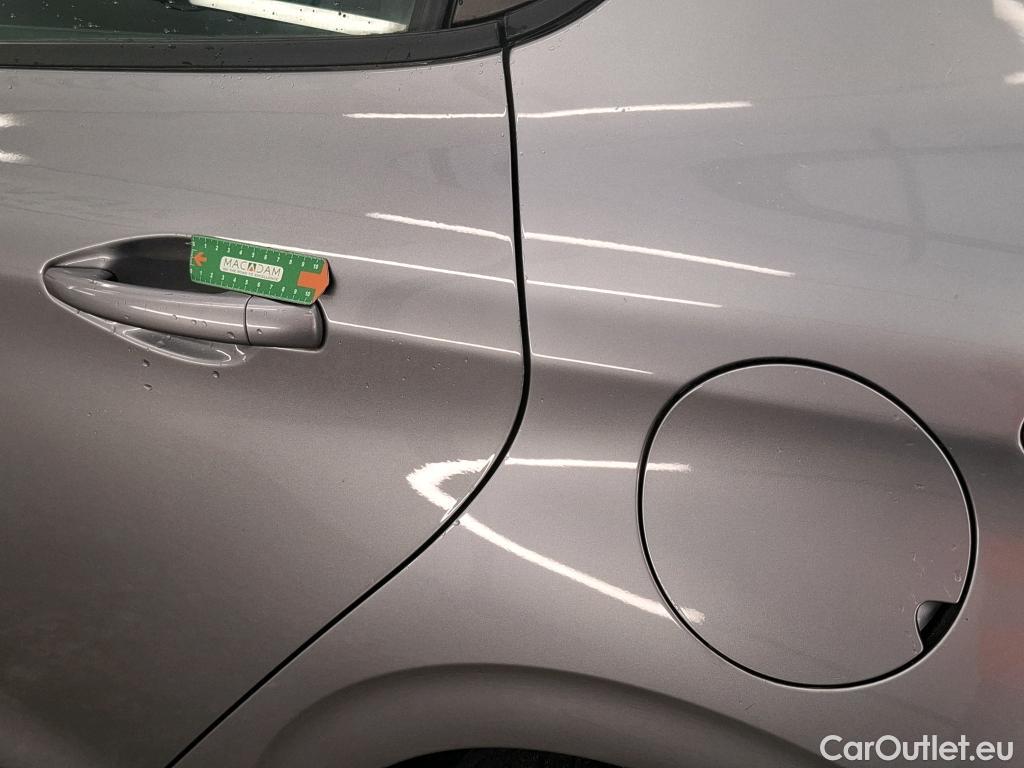  Peugeot  208  Signature 1.2 PureTech 80CV BVM5 E6dT #2