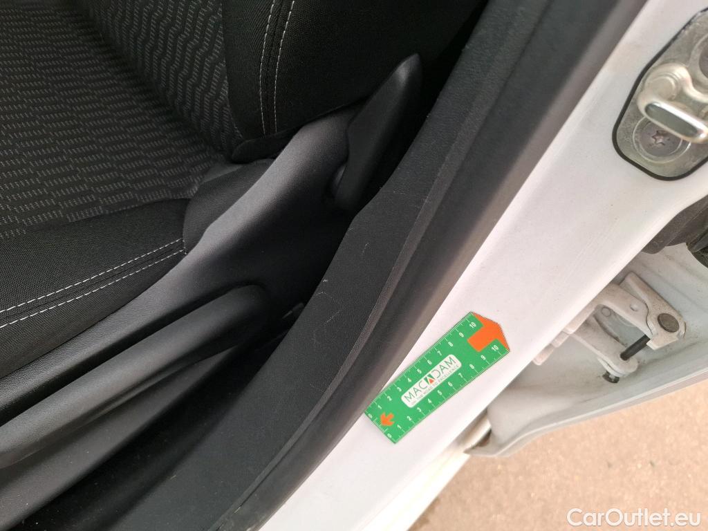  Peugeot  208  Active Business 1.2 80CV BVM5 E6dT #13