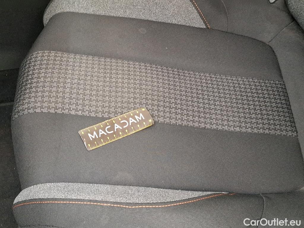  Peugeot  3008  Active Business 1.5 HDi 130CV BVA8 E6d #26