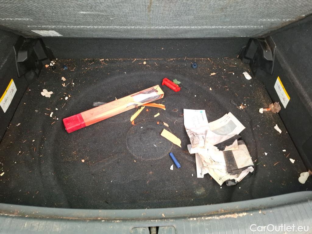  Volkswagen  Tiguan VOLKSWAGEN  5p SUV 20 TDI 150 DSG7 Carat BMT #6