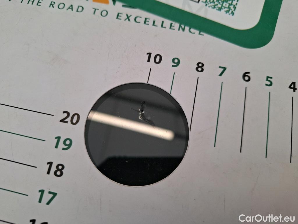  Volkswagen  Golf  VOLKSWAGEN / 2020 / 5P / Berline 2.0 TDI SCR 150 DSG7 Life 1st #55