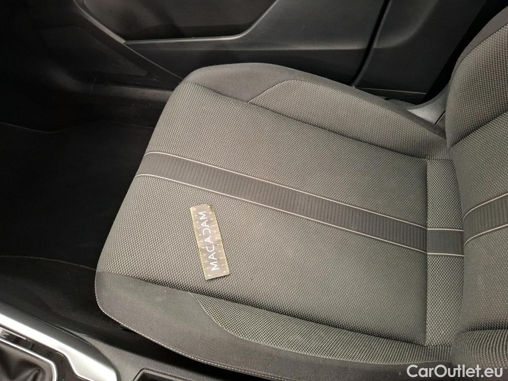  Volkswagen  T-ROC  Life Business 1.5 TSI 150CV BVA7 E6d #7