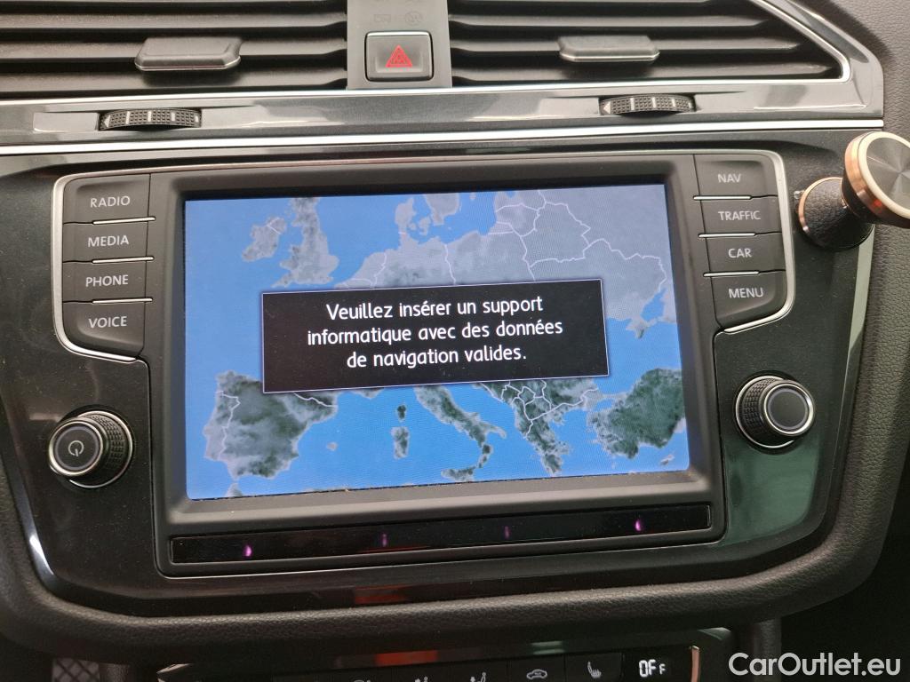  Volkswagen  Tiguan VOLKSWAGEN  5p SUV 20 TDI 150 DSG7 Carat BMT #4