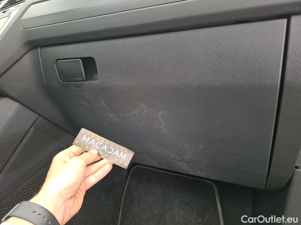  Volkswagen  Tiguan  R-Line Exclusive eHybrid 1.4 TSI 245CV BVA6 E6d #30