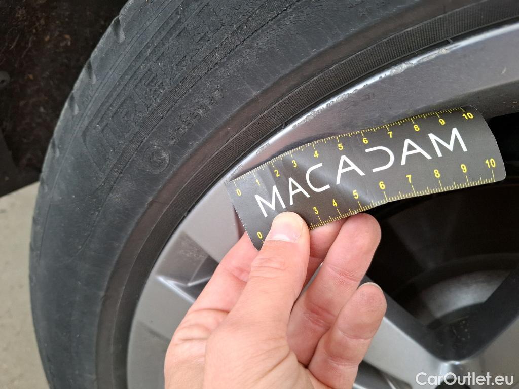  Volkswagen  Tiguan  R-Line Exclusive eHybrid 1.4 TSI 245CV BVA6 E6d #18