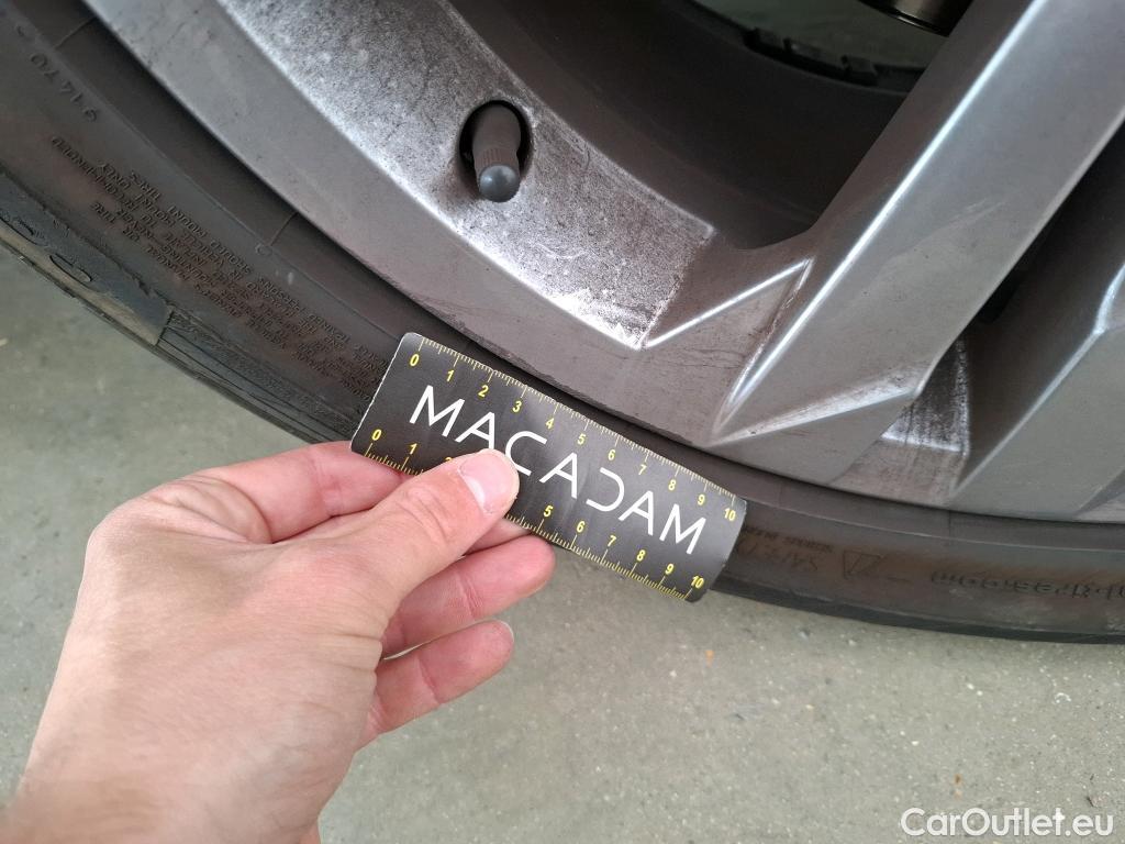  Volkswagen  Tiguan  R-Line Exclusive eHybrid 1.4 TSI 245CV BVA6 E6d #26