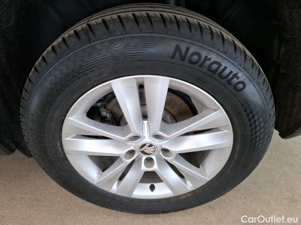  Skoda  Kodiaq  Ambition 1.5 TSI 150CV BVM6 7 Sieges E6d #23