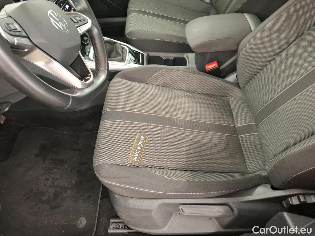  Volkswagen  T-ROC  Life Business 1.5 TSI 150CV BVA7 E6d #4